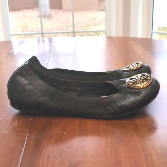 Tory Burch Black Caroline Leather Ballet Flats Sz 7.5 - Picture 3 of 15